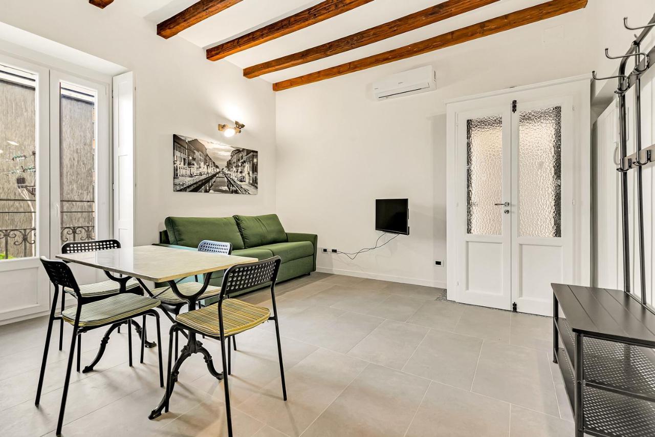 Alessia'S Flat- Naviglio Grande Daire Buccinasco Dış mekan fotoğraf