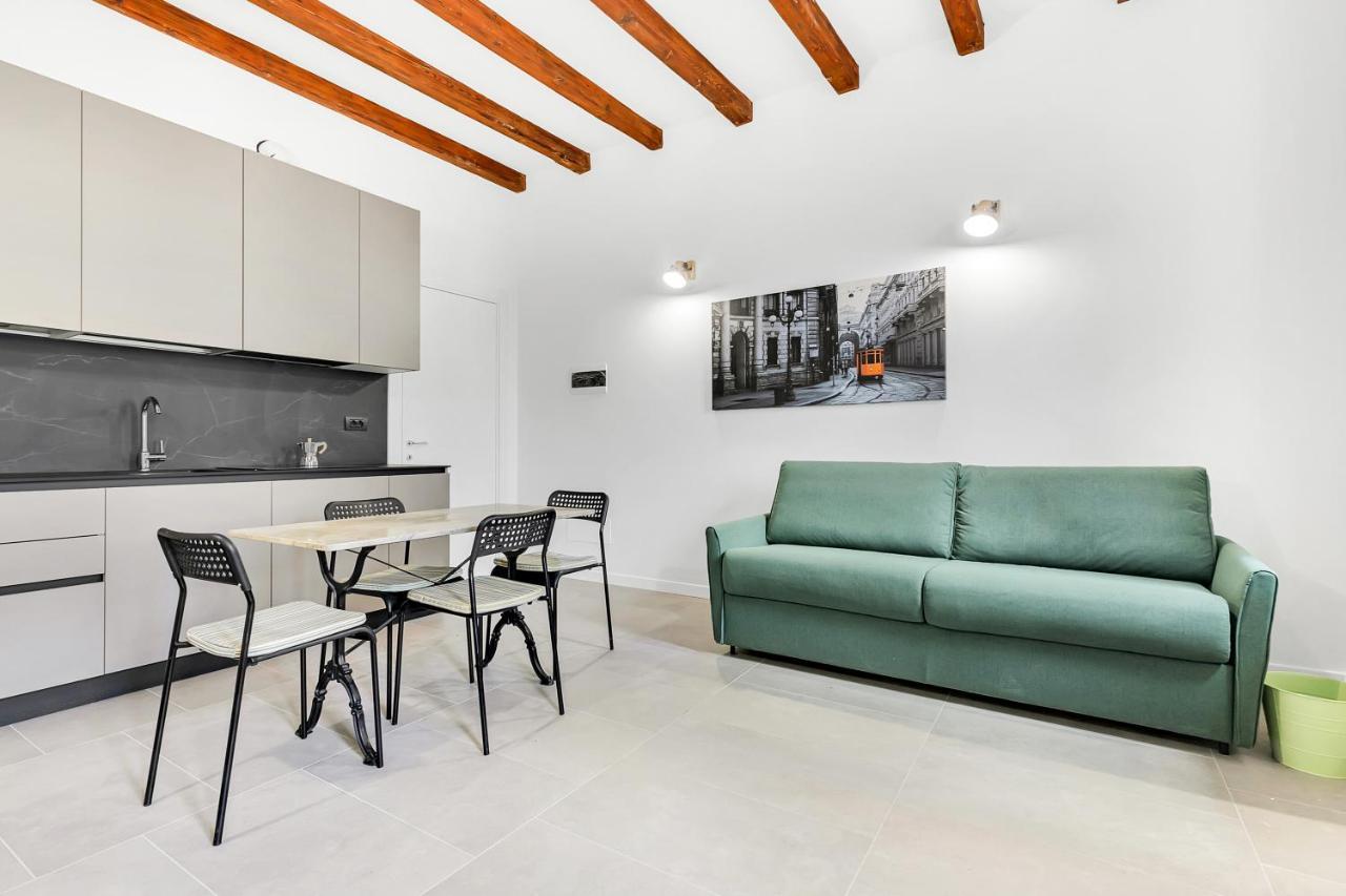 Alessia'S Flat- Naviglio Grande Daire Buccinasco Dış mekan fotoğraf